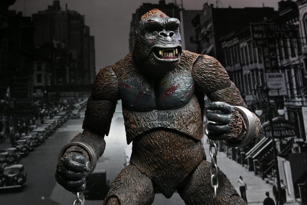NECA - King Kong - 7" Scale Action Figure - King Kong (Concrete Jungle)