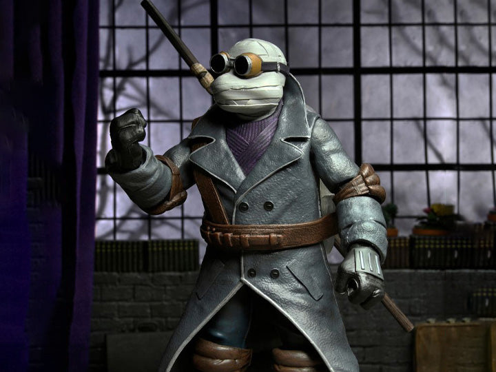 NECA - Universal Monsters x Teenage Mutant Ninja Turtles Ultimate Donatello as The Invisible Man